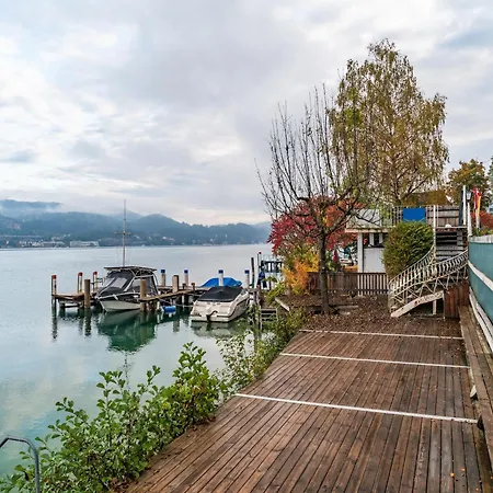 Lakeside In Schiefling am See